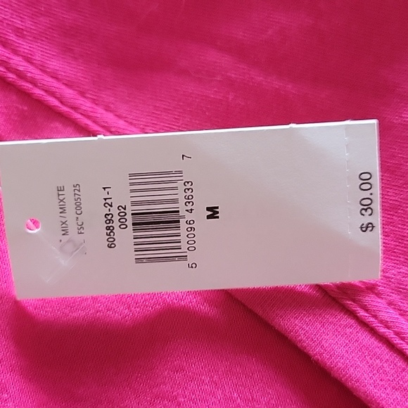 3 Banana Republic light weight t-shirts - Picture 16 of 16